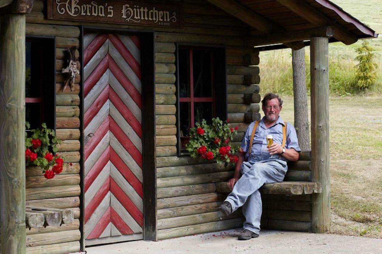 Pension Und Ferienwohnung Schuette Шмаленберг Екстериор снимка
